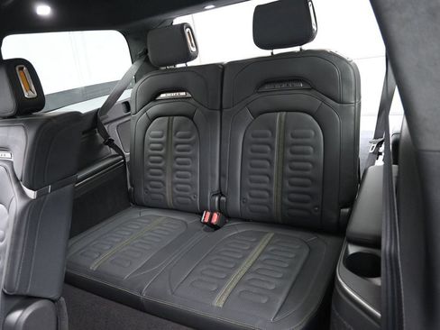 Used 2023 Rivian R1S Adventure AWD/4WD image 11