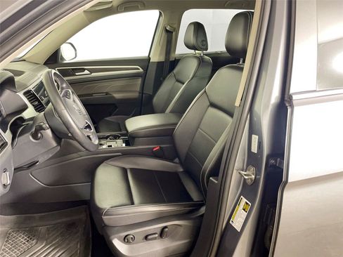 Used 2022 Volkswagen Atlas SE FWD image 5