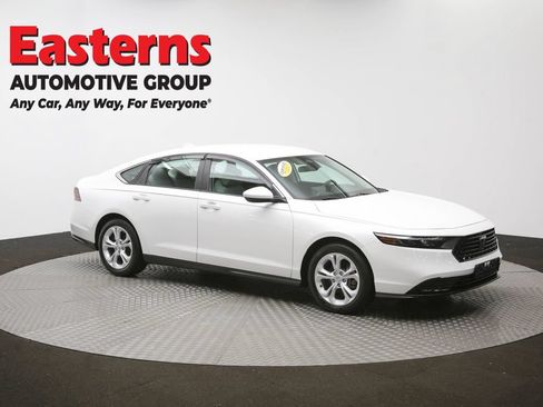 Used 2025 Honda Accord LX image 46