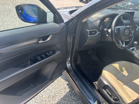Used 2017 MAZDA CX-5 Touring AWD/4WD image 9