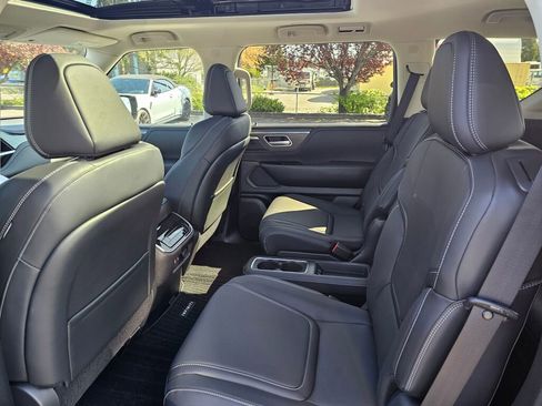 New 2025 INFINITI QX80 Pure image 14