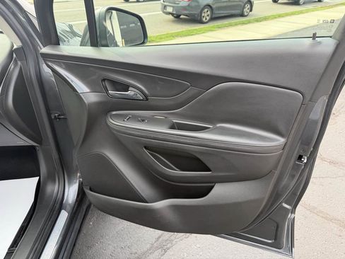 Used 2018 Buick Encore Essence AWD/4WD image 20