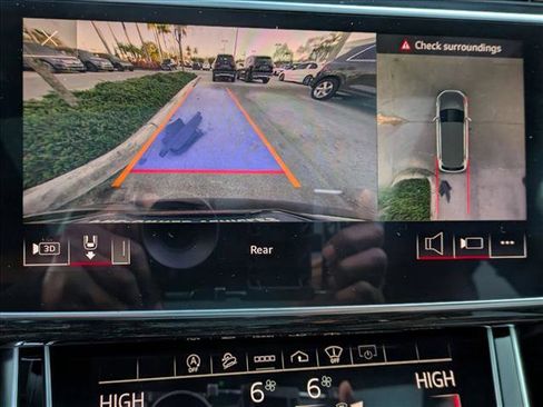 Used 2021 Audi Q7 3.0T Prestige image 14