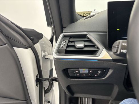 Used 2023 BMW i4 eDrive35 w/ Premium Package RWD image 31