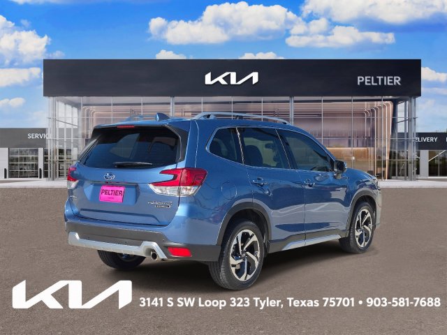 Used 2023 Subaru Forester Touring AWD/4WD image 6