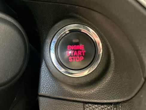 Used 2019 Subaru Forester Limited AWD/4WD image 11