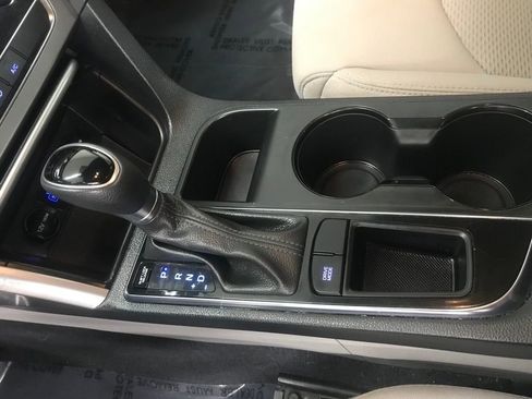 Used 2017 Hyundai Sonata Sport w/ Cargo Package image 21