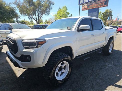 Used 2023 Toyota Tacoma SR5 image 1