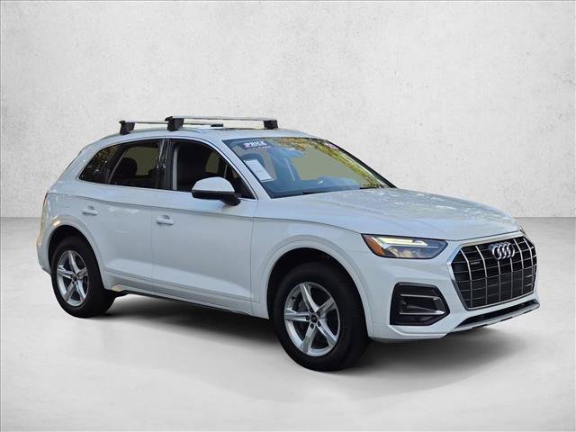 Used 2023 Audi Q5 2.0T Premium w/ Convenience Package AWD/4WD image 3