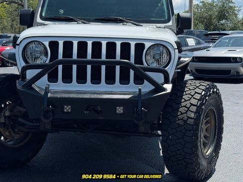 Used 2021 Jeep Wrangler Unlimited Sport AWD/4WD image 11