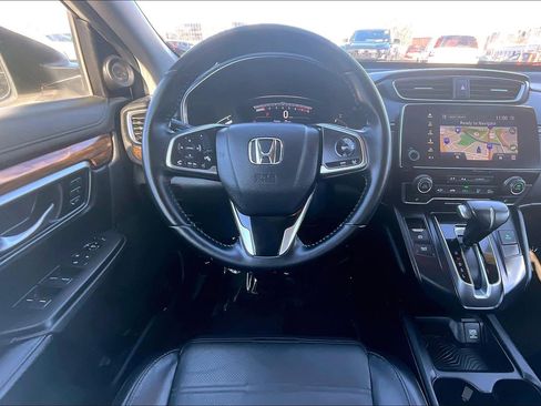 Used 2018 Honda CR-V Touring image 5