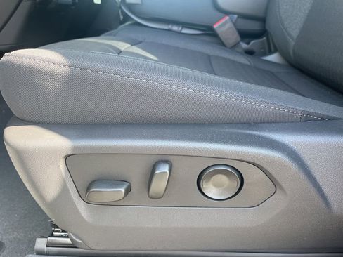 New 2026 Chevrolet Silverado 2500 Custom w/ Custom Value Package AWD/4WD image 13