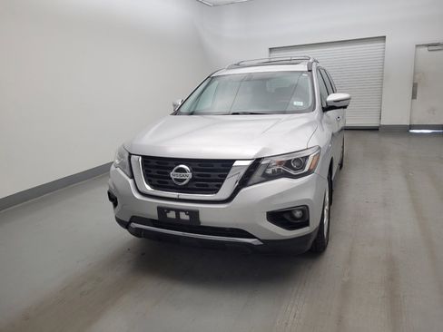 Used 2018 Nissan Pathfinder SL w/ SL Premium Package AWD/4WD image 15