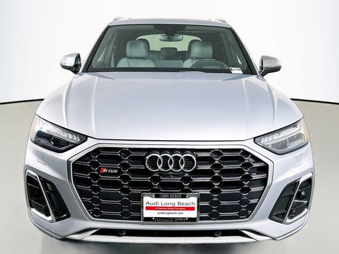 Used 2023 Audi SQ5 Prestige w/ Prestige Package AWD/4WD image 2