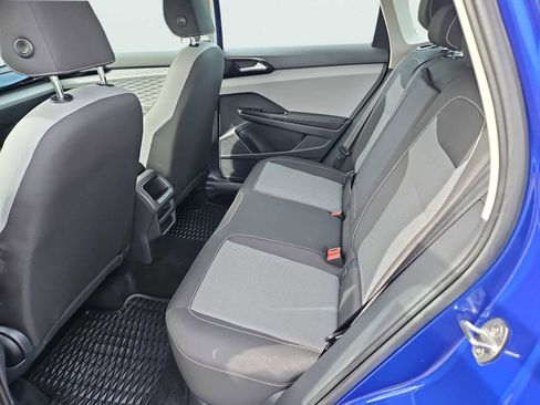 Certified 2024 Volkswagen Taos S AWD/4WD image 30