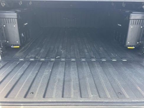 Used 2020 Chevrolet Silverado 1500 LTZ w/ LTZ Plus Package image 12