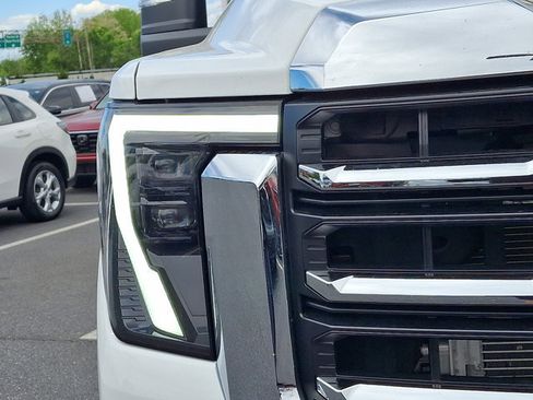 Used 2025 GMC Sierra 2500 SLE w/ Max Trailering Package AWD/4WD image 9