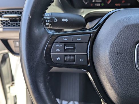 Certified 2025 Honda HR-V EX-L image 21