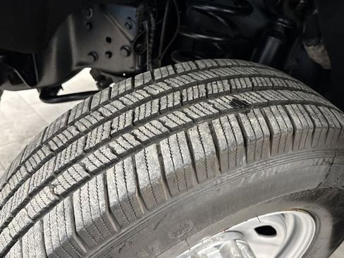 Used 2024 Ford F250 XL w/ XL Chrome Package image 36