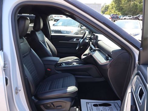 Used 2026 Ford Explorer ST-Line RWD image 26
