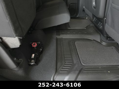 Used 2023 Chevrolet Silverado 1500 Custom AWD/4WD image 29