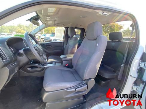 Used 2023 Nissan Frontier 4x4 King Cab image 28
