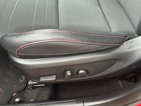 Certified 2021 Kia Soul Turbo FWD image 9