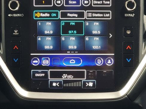 Used 2025 Subaru Impreza 2.0i Sport image 19