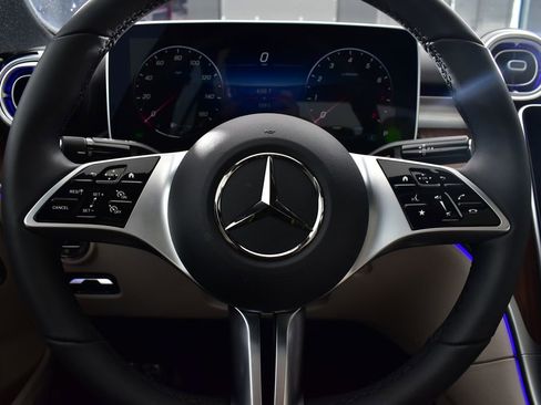 Certified 2025 Mercedes-Benz C 300 4MATIC Sedan image 16