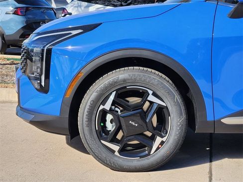 New 2026 Kia Sportage EX image 5