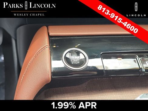 Certified 2025 Lincoln Navigator Reserve AWD/4WD image 28