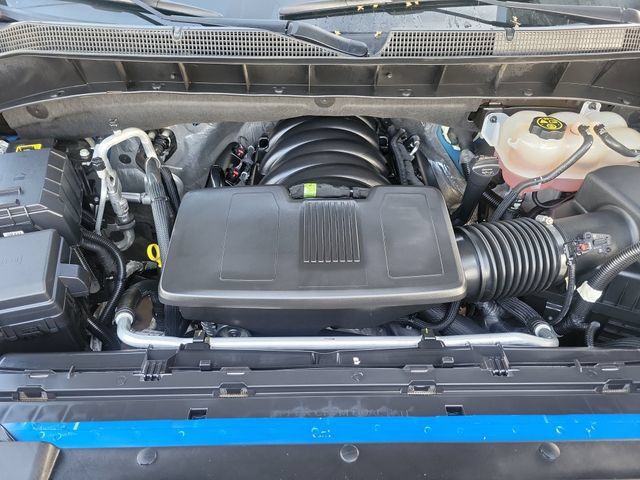 Used 2023 Chevrolet Silverado 1500 LT w/ Convenience Package II AWD/4WD image 30
