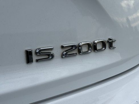 Used 2016 Lexus IS 200t image 51
