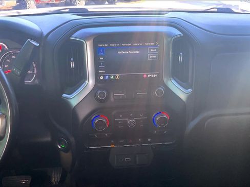 Used 2019 Chevrolet Silverado 1500 LT w/ Texas Edition image 7