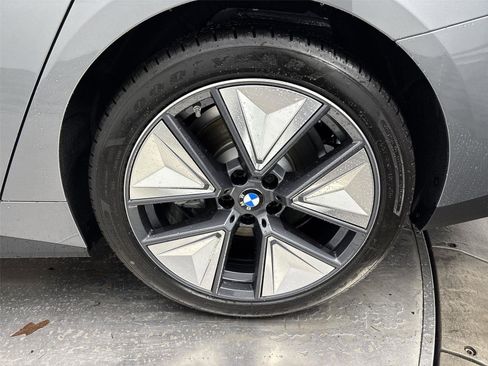 New 2025 BMW i4 xDrive40i w/ Parking Assistance Package image 27