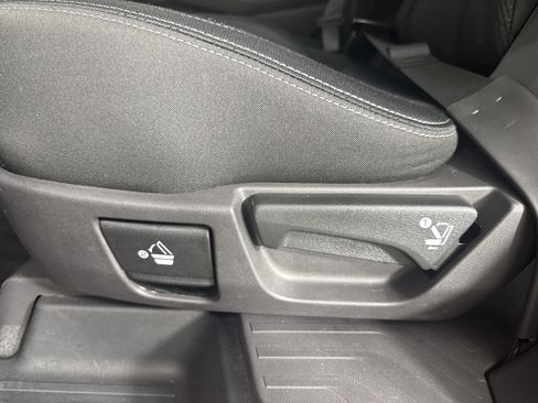 Used 2023 Subaru Ascent Premium w/ Convenience Package image 20