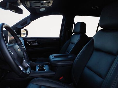 Used 2024 Chevrolet Tahoe LT image 9