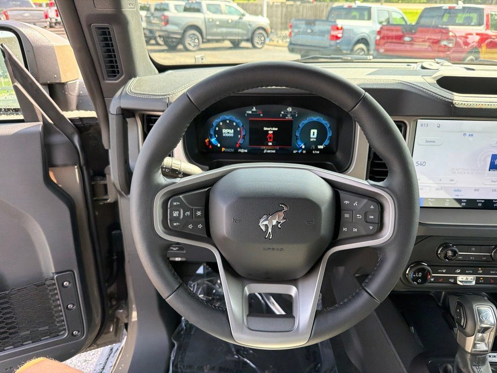 New 2026 Ford Bronco Outer Banks AWD/4WD image 15