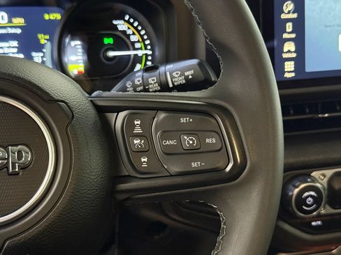 Used 2025 Jeep Wrangler Unlimited Sport S 4xe AWD/4WD image 22
