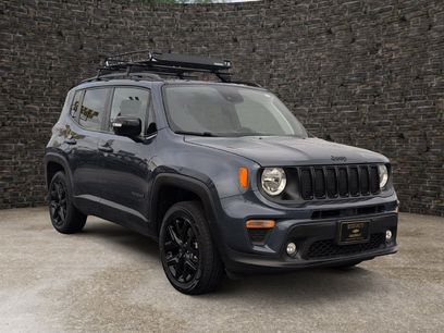 Used 2023 Jeep Renegade Altitude