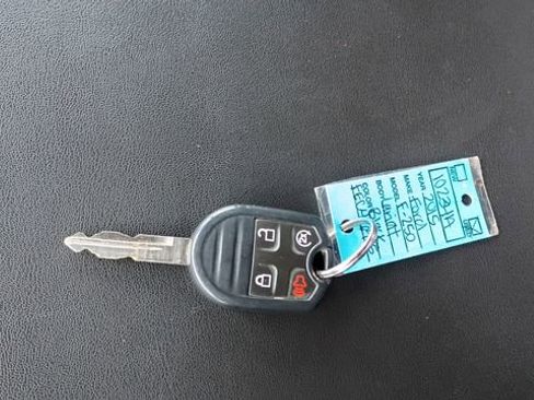 Used 2015 Ford F250 Lariat w/ Chrome Package image 29