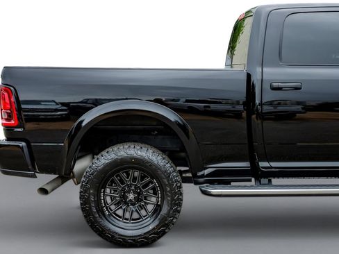 Used 2026 RAM 2500 Big Horn AWD/4WD image 7