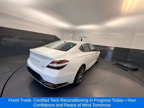 Used 2026 Genesis G70 2.5T image 4