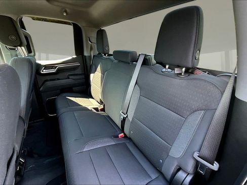 Used 2025 Chevrolet Silverado 1500 LT AWD/4WD image 20