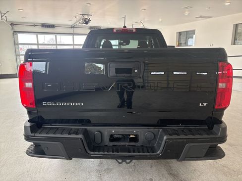 Used 2022 Chevrolet Colorado LT w/ Fleet Safety Package image 19