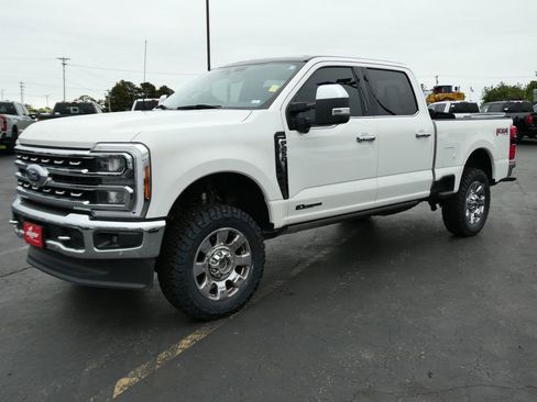 Used 2023 Ford F250 Lariat w/ Lariat Ultimate Package AWD/4WD image 10
