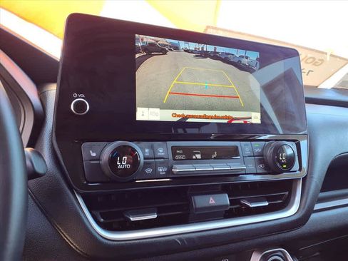 Certified 2025 Toyota Grand Highlander AWD image 13