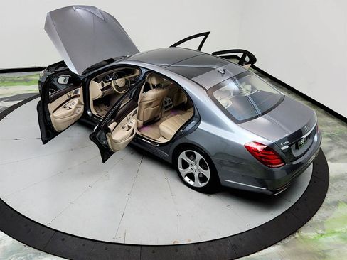Used 2016 Mercedes-Benz S 550 Sedan image 38