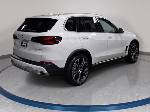New 2026 BMW X5 xDrive40i w/ Climate Comfort Package AWD/4WD image 5