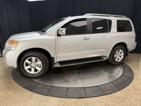 Used 2012 Nissan Armada SV AWD/4WD image 4